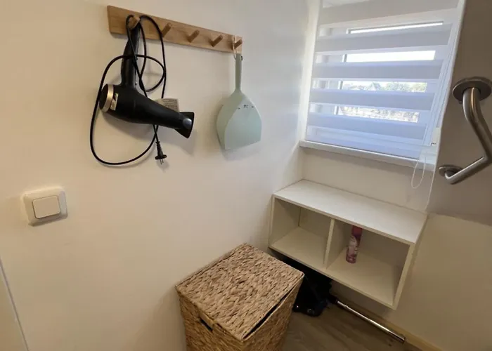 D1 - Klein Aber Fein * ורניגרוד